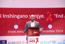 Mu Rwanda abantu 9 bandura Virusi itera SIDA buri munsi: Hagiye gukorwa iki!